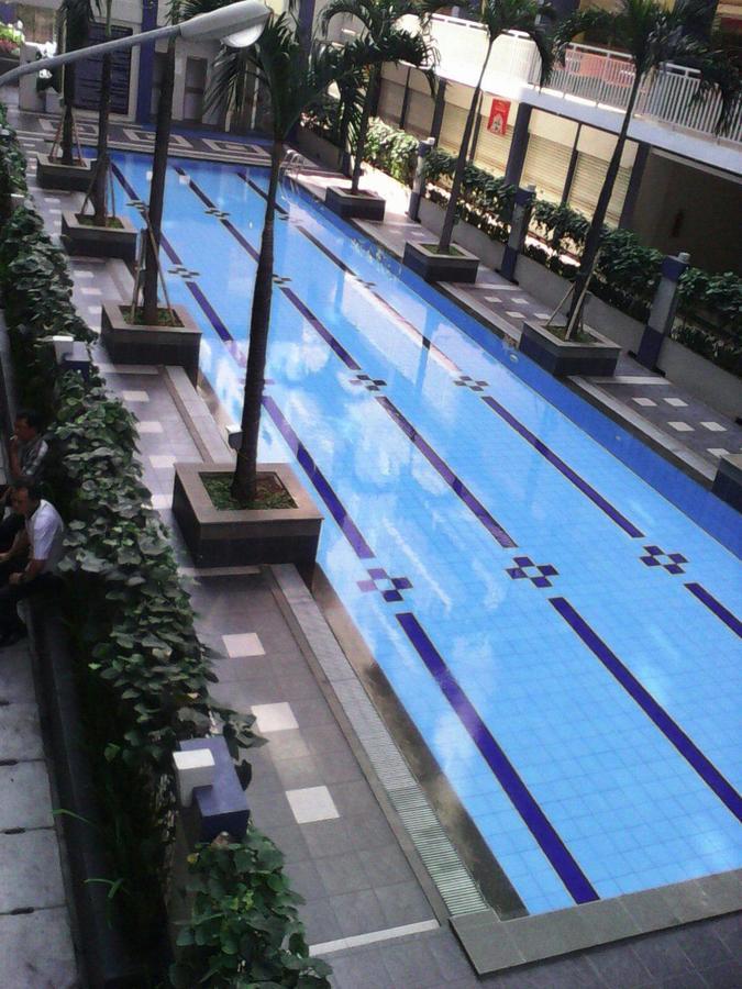Myrooms Bekasi Exterior photo